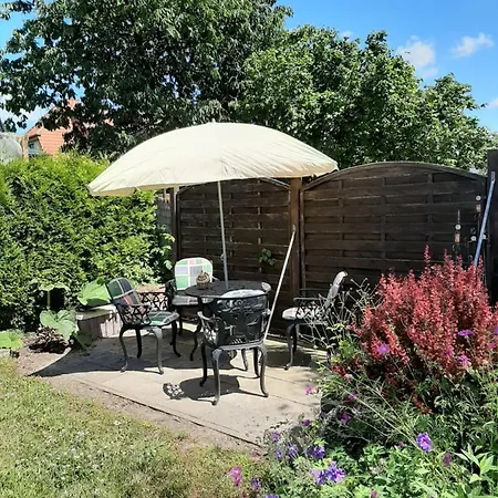 Kleines Ferienhaeuschen Kritzmow