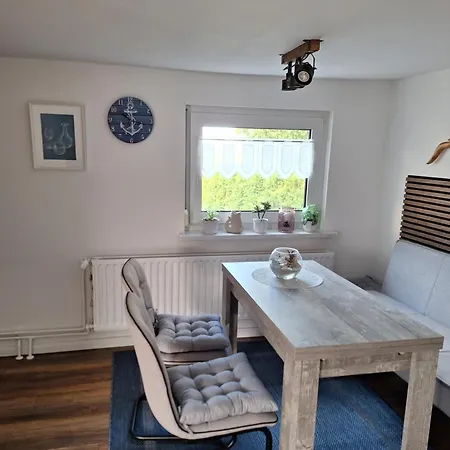 Appartement Kleines Ferienhaeuschen *